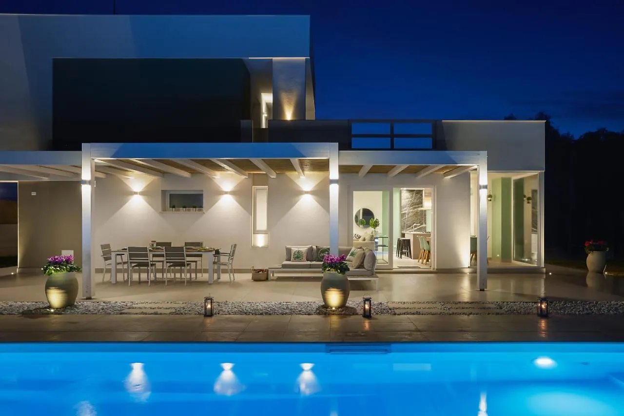 Sariva Villa Casesicule - Heated Pool, Beach At 50 M Ispica